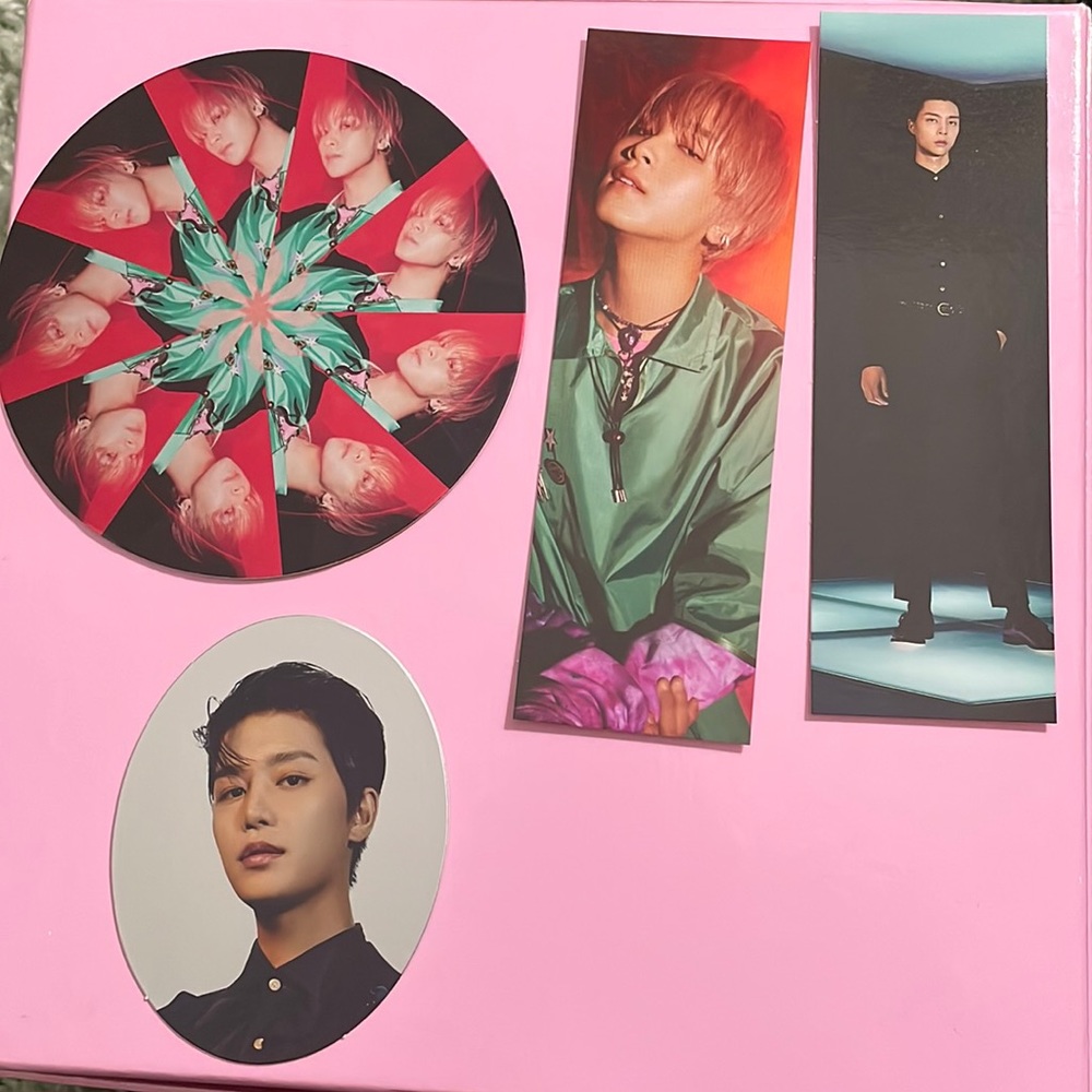 NCT 127 Favorite album goodies
